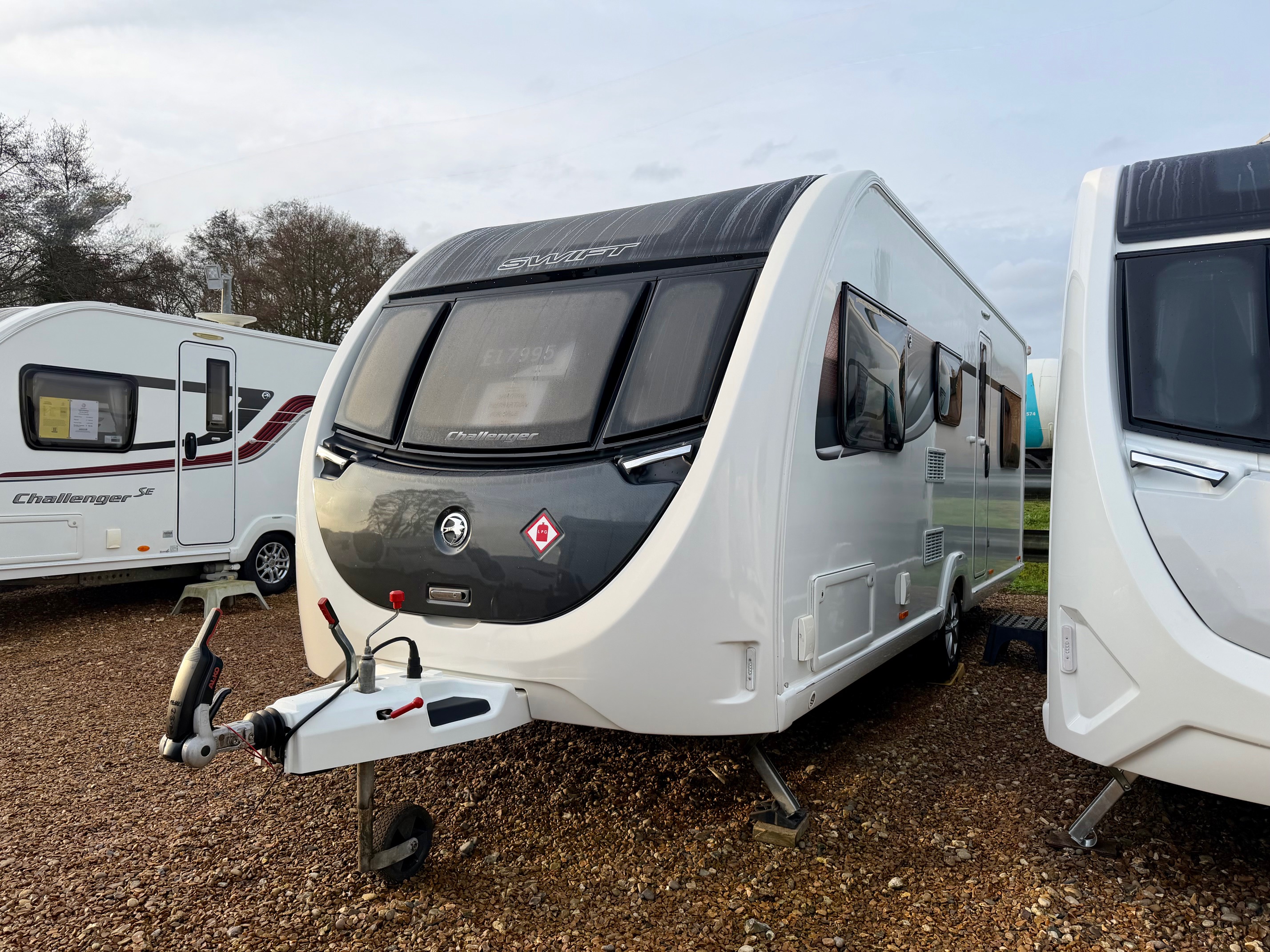 Swift Challenger 590