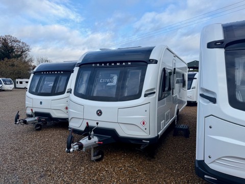 Coachman VIP 545
