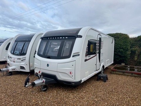 Coachman VIP 575