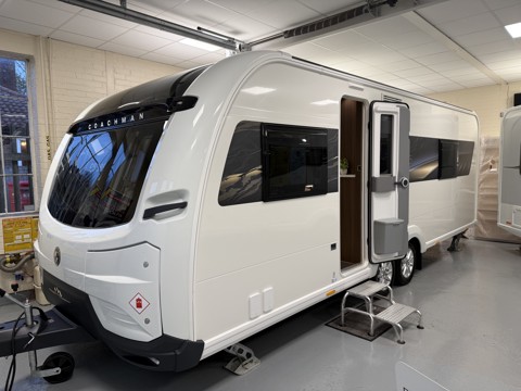 Coachman Lusso II