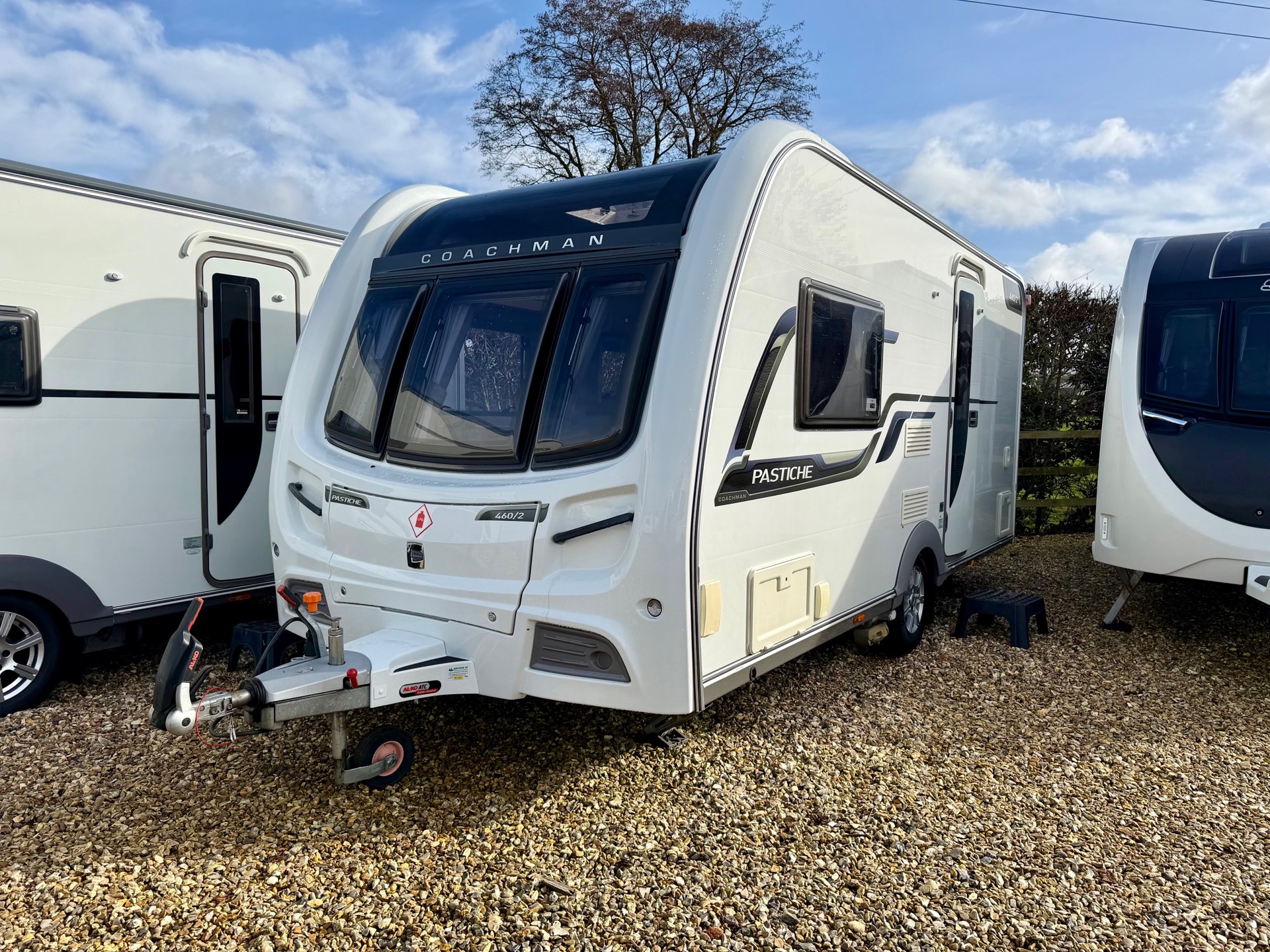Coachman Pastiche 460/2