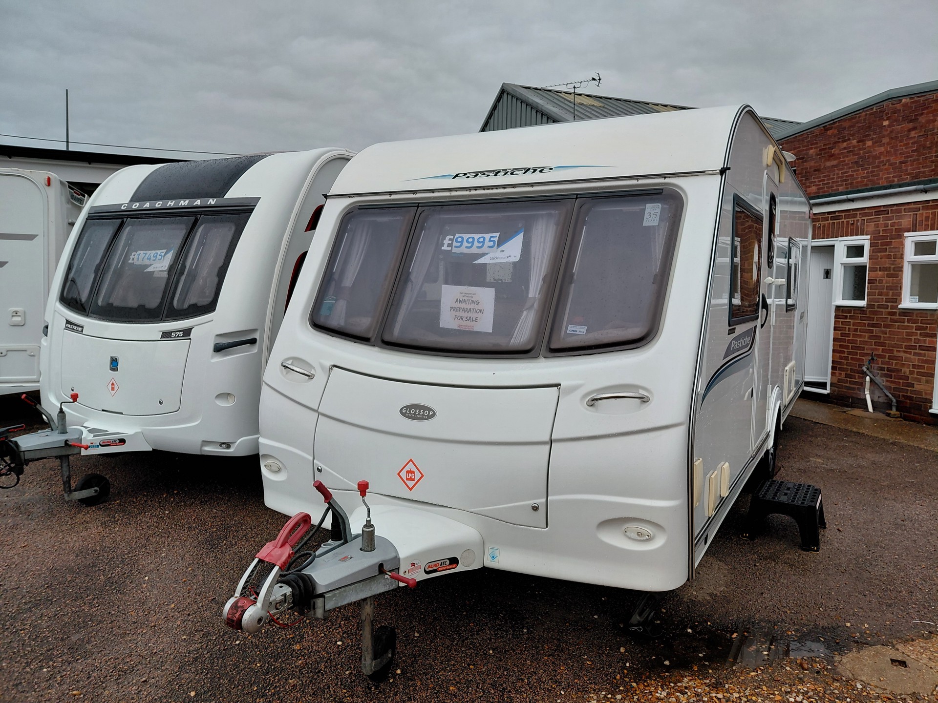 Coachman Pastiche 560/4