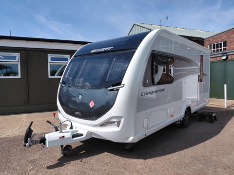 Swift Conqueror 480