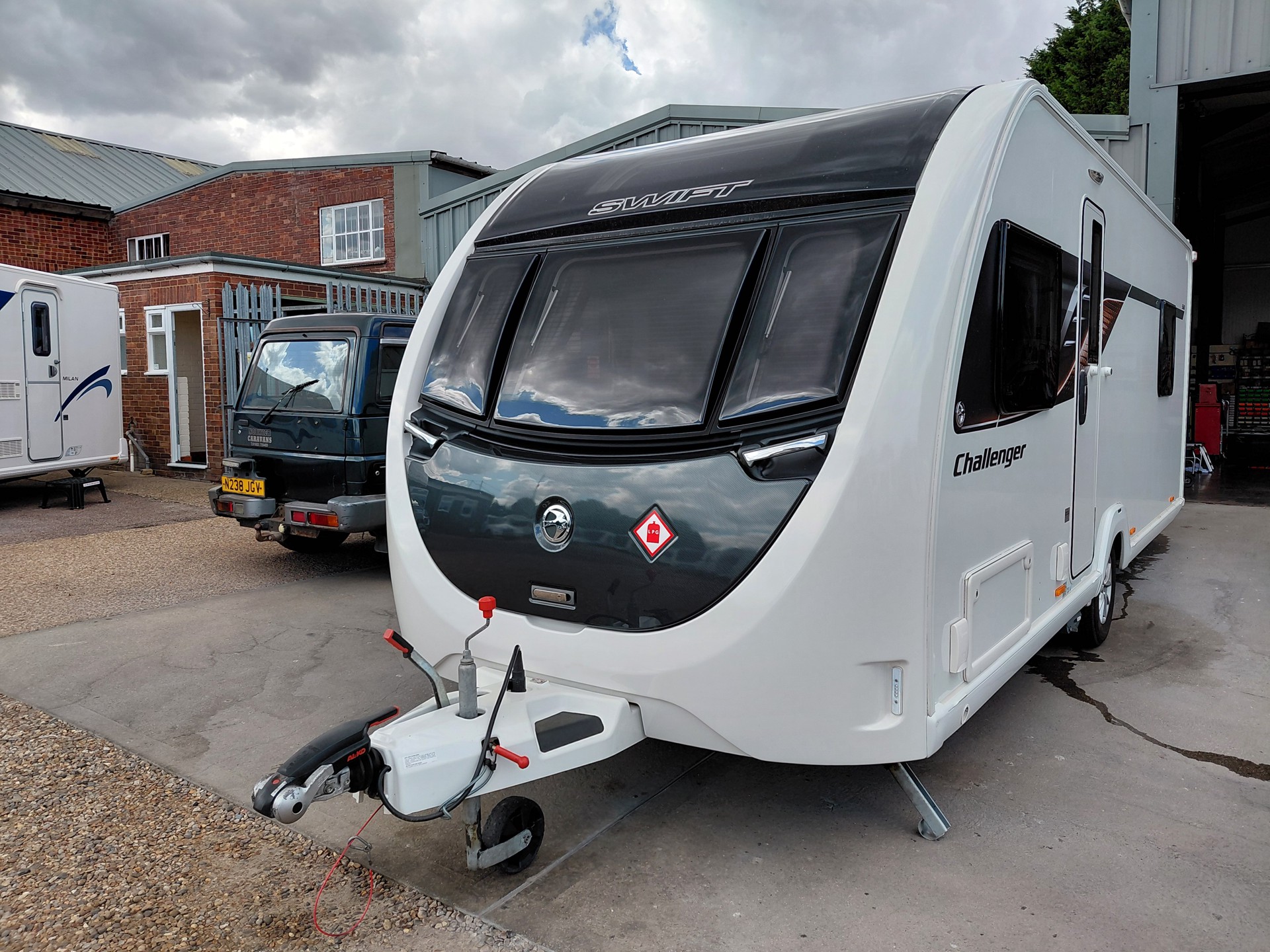 Swift Challenger 560