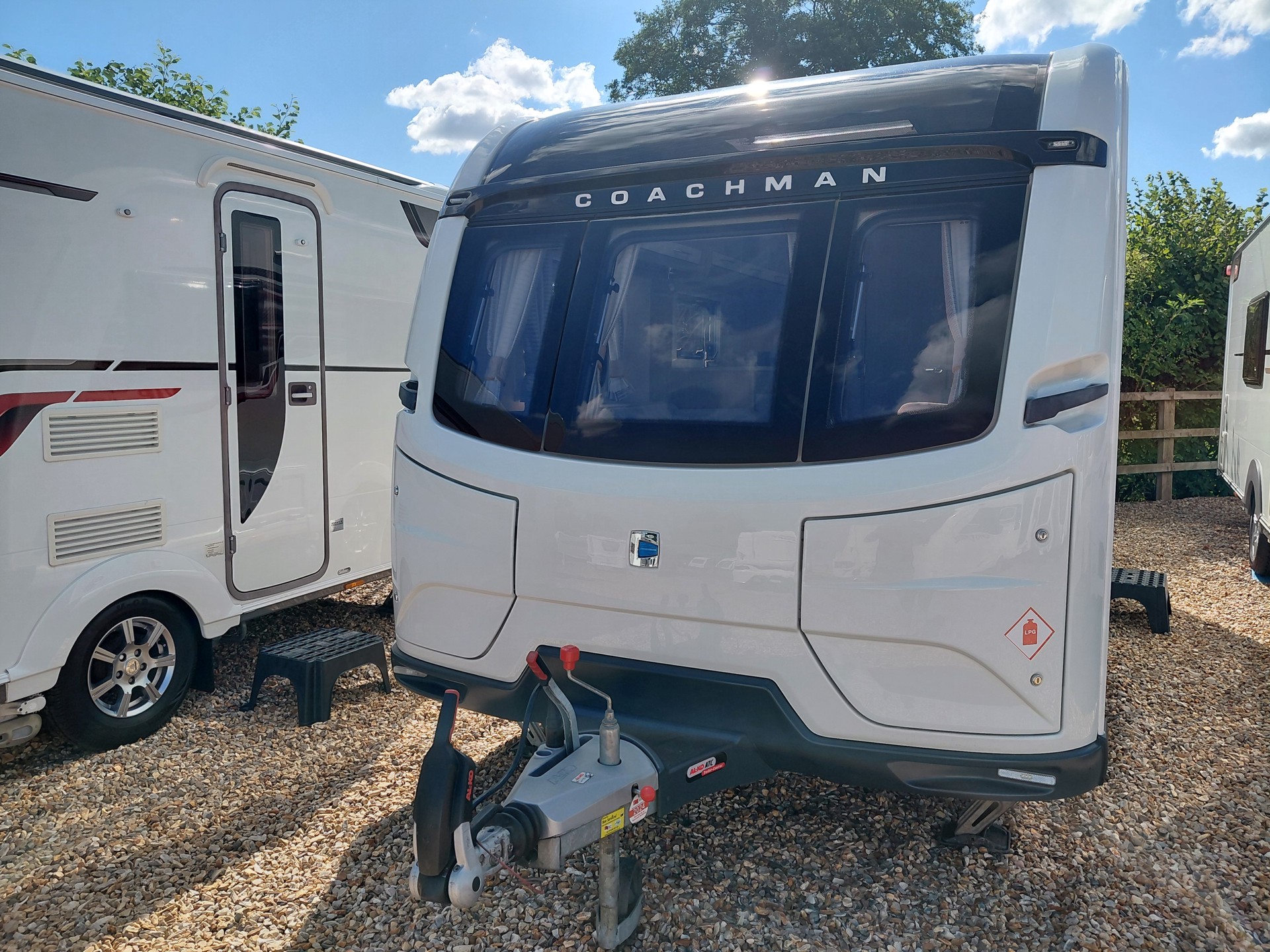 Coachman VIP 460
