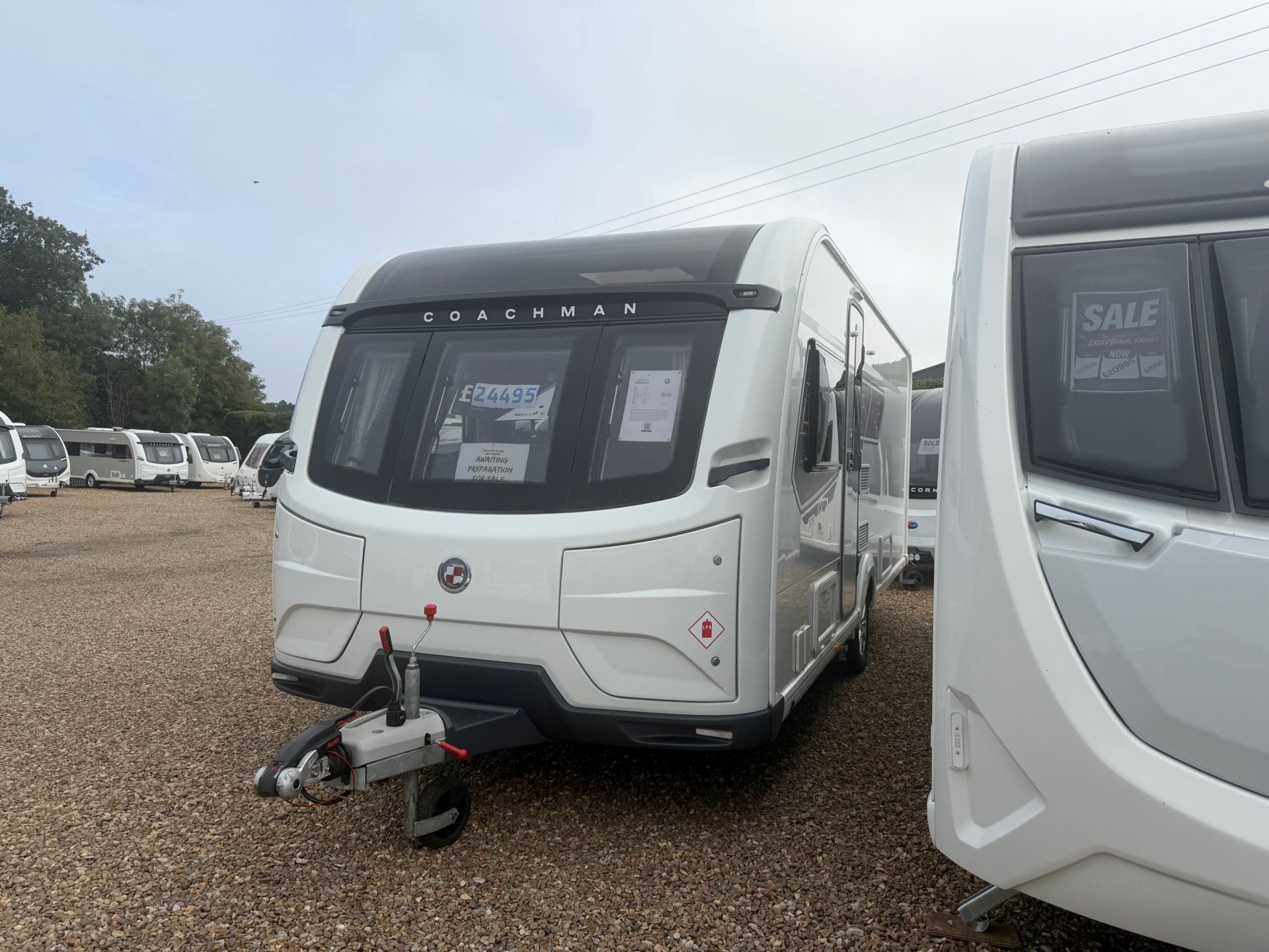 Coachman VIP 575